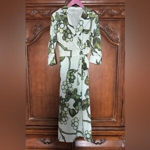 LaveChic Floral Grapevine Notch-Collat Wrap Dress in Green and White